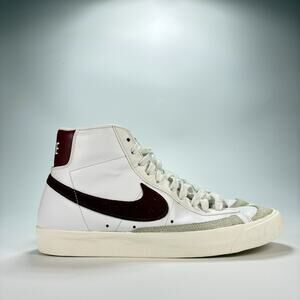 Nike Blazer Mid 77 Vintage White Mid Top Basketball Shoes BQ6806-111 Mens Sz 9.5